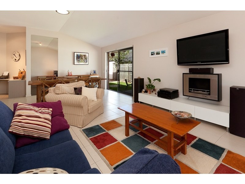 23 Courtney Place, Moggill QLD 4070
