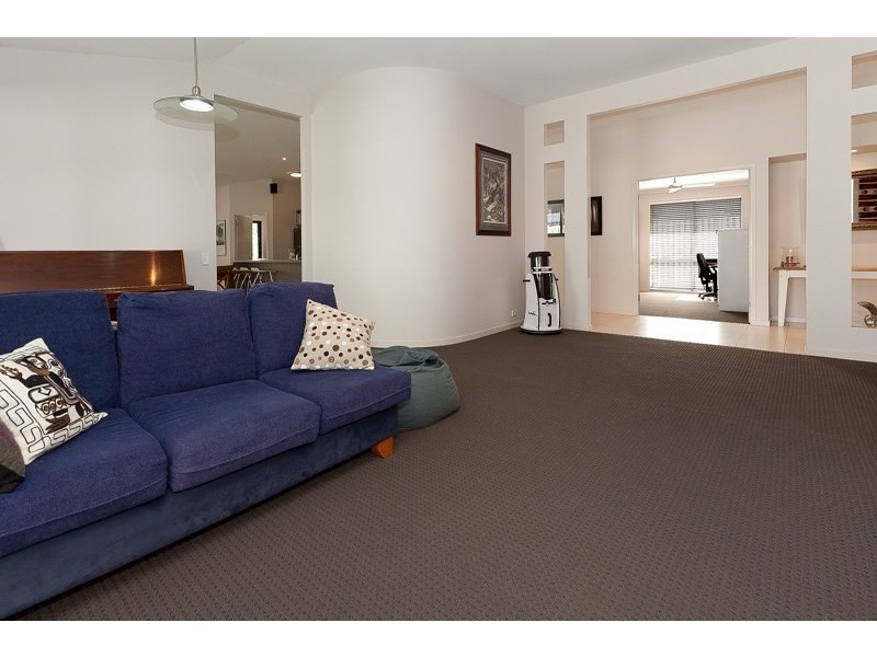 23 Courtney Place, Moggill QLD 4070