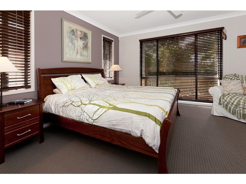 23 Courtney Place, Moggill QLD 4070