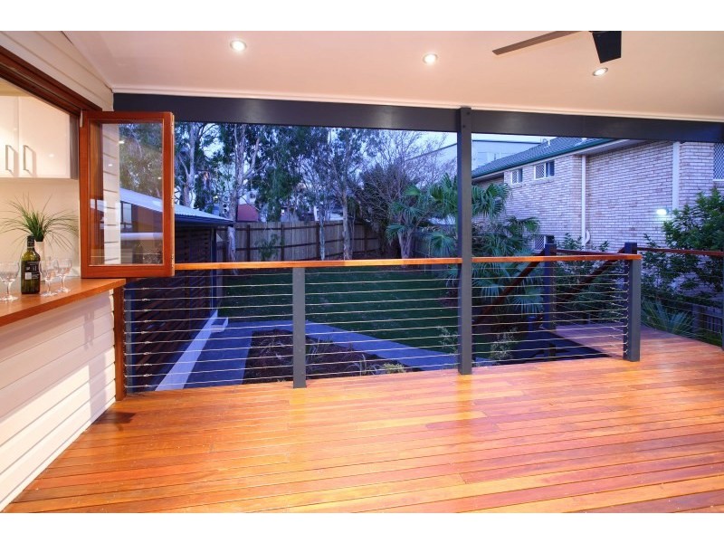 18 Drummond Street, Greenslopes QLD 4120