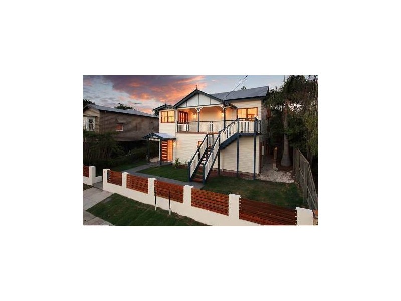 18 Drummond Street, Greenslopes QLD 4120