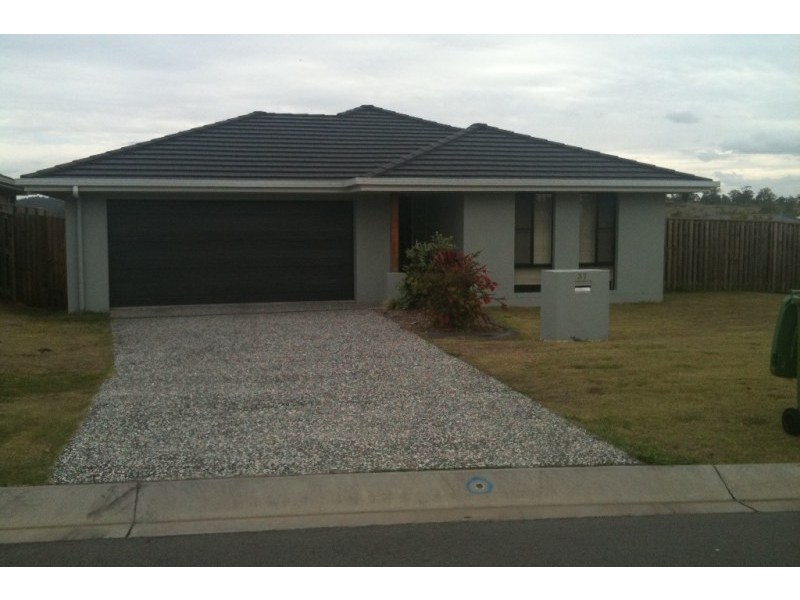 37 Harold Reinhardt Drive, Redbank Plains QLD 4301