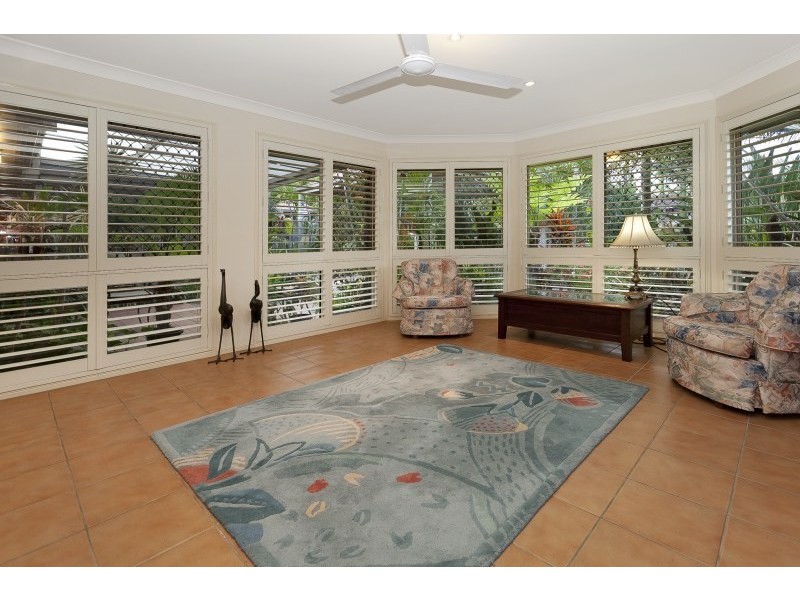 12 Makepeace Place, Bellbowrie QLD 4070