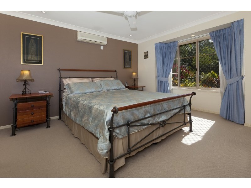 12 Makepeace Place, Bellbowrie QLD 4070