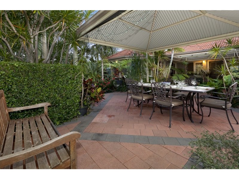 12 Makepeace Place, Bellbowrie QLD 4070