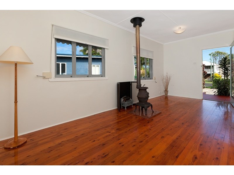 30 Bellevue Parade, Lota QLD 4179