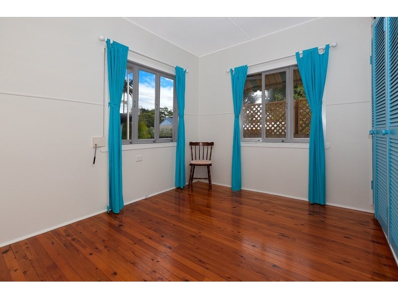 30 Bellevue Parade, Lota QLD 4179