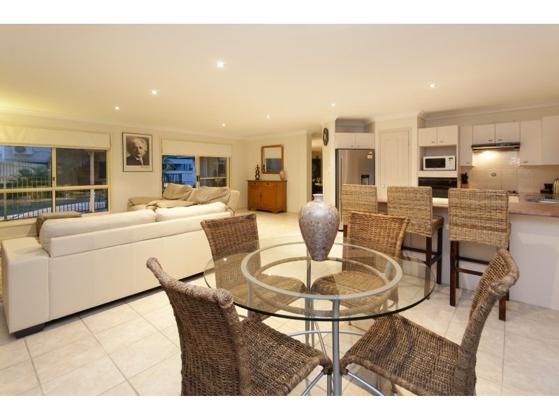 21 Harlow Place, Mcdowall QLD 4053