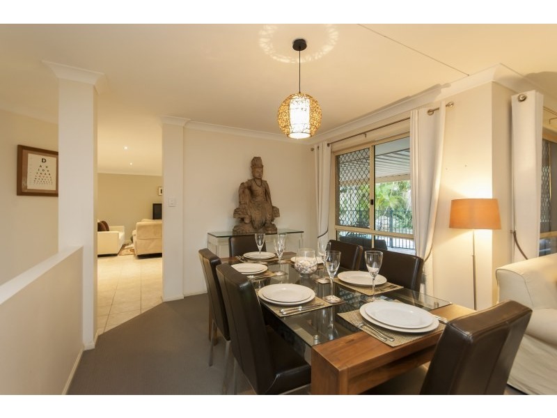 21 Harlow Place, Mcdowall QLD 4053