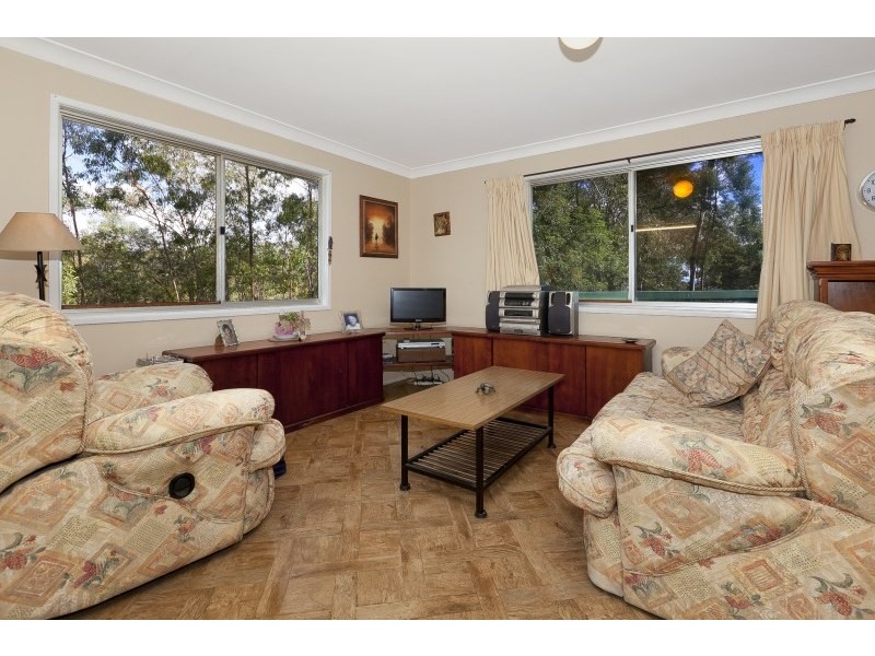 40 Leonard Street, Yamanto QLD 4305