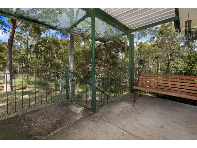 40 Leonard Street, Yamanto QLD 4305