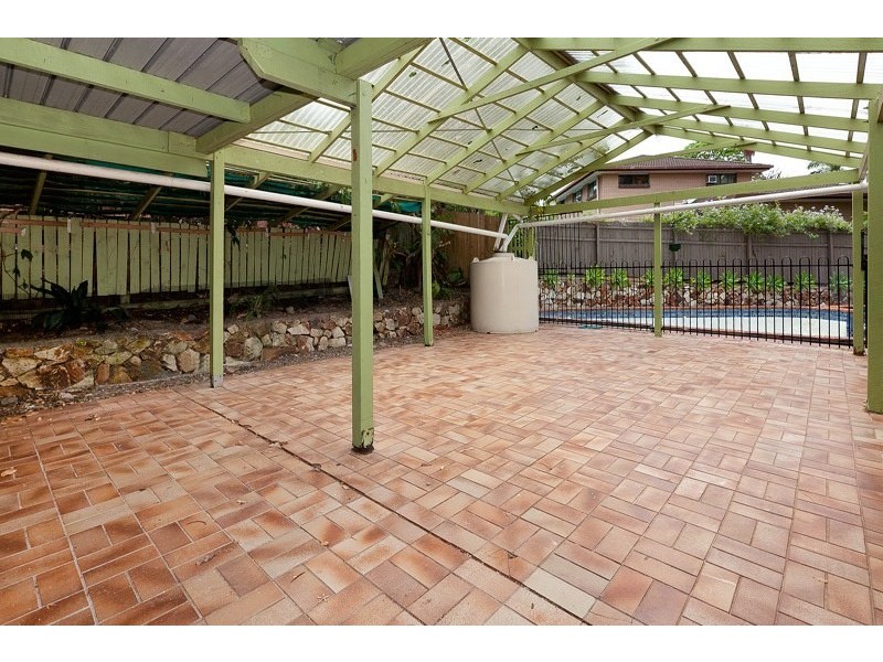 16 Banyan Street, Bellbowrie QLD 4070