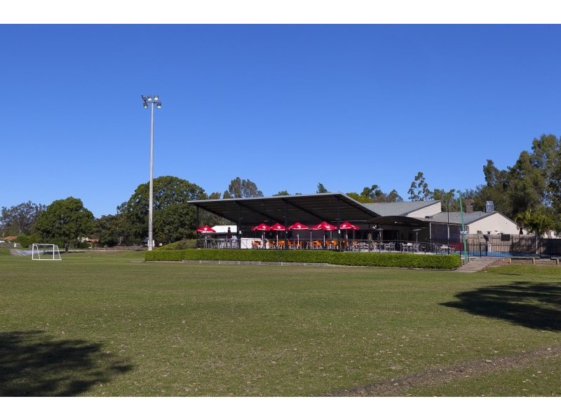 16 Banyan Street, Bellbowrie QLD 4070