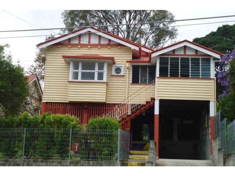 205 Boundary Road, Bardon QLD 4065