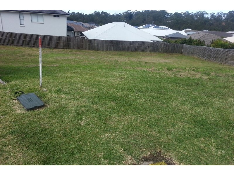 12 Bend Court, Eatons Hill QLD 4037