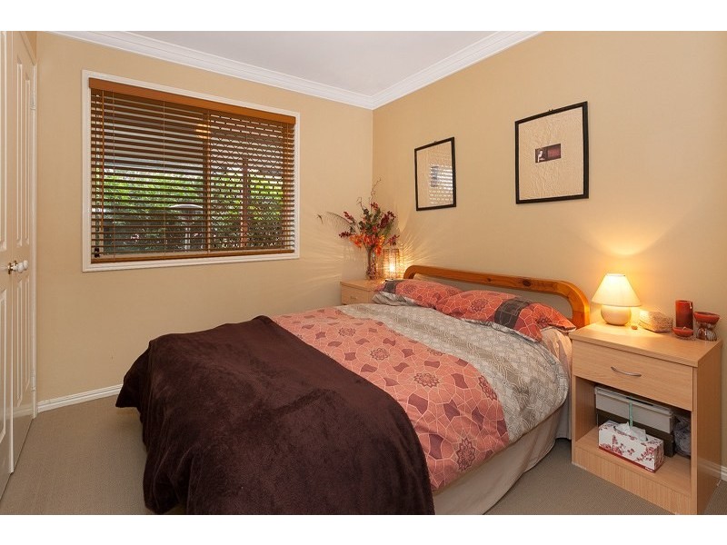 1 Taradale Close, Moggill QLD 4070