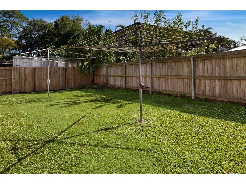 Unit 2/28 Grantson Street, Windsor QLD 4030