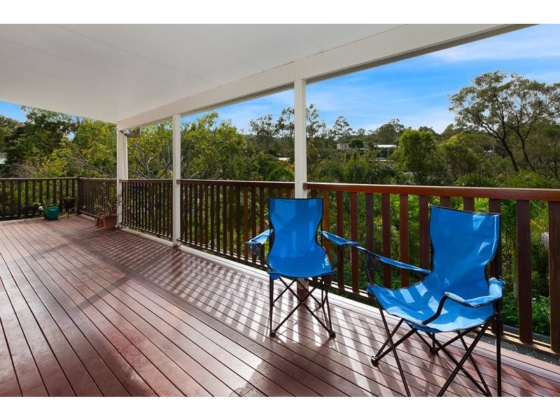 145 Burbong Street, Chapel Hill QLD 4069