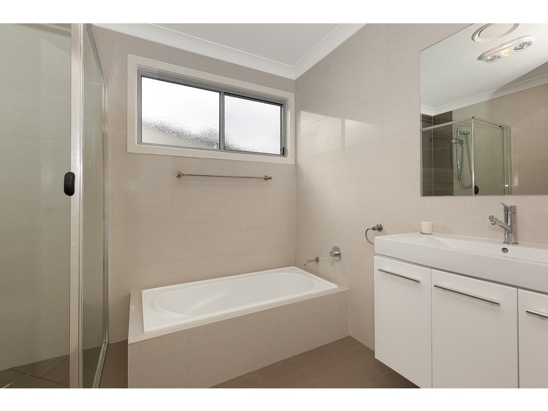 Unit 16/276 Pine Mountain Road, Carina Heights QLD 4152