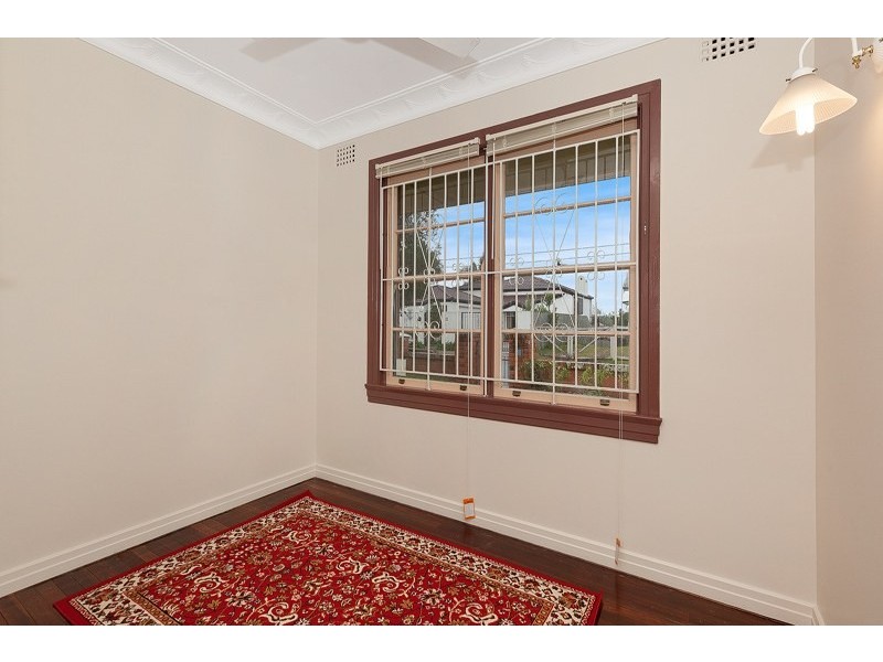 93 Cunningham Street, Taringa QLD 4068