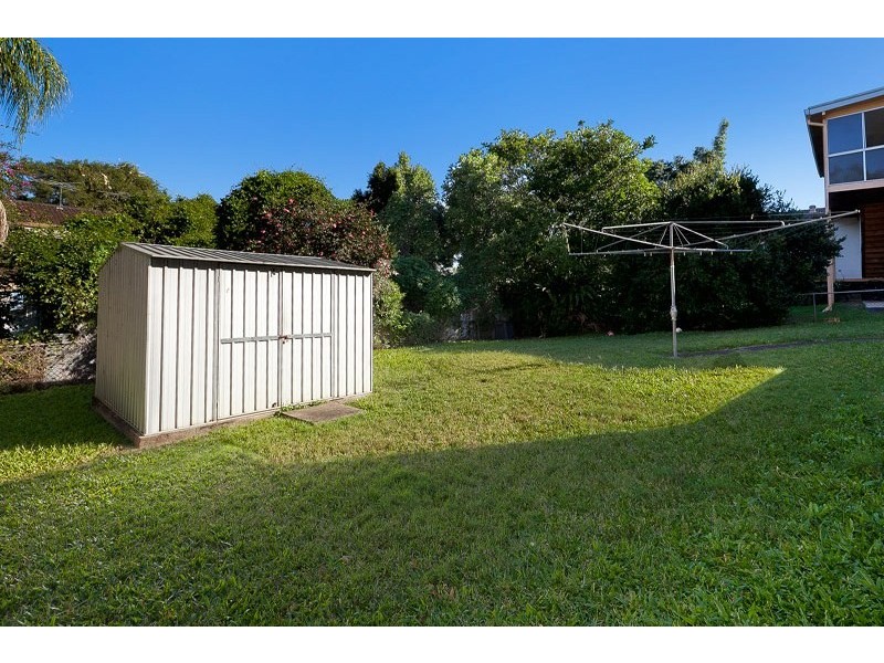 4 Robbins Street, Corinda QLD 4075