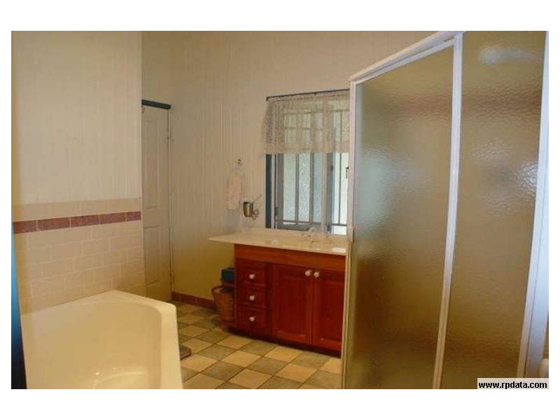 15 Gorban Street, Holland Park QLD 4121