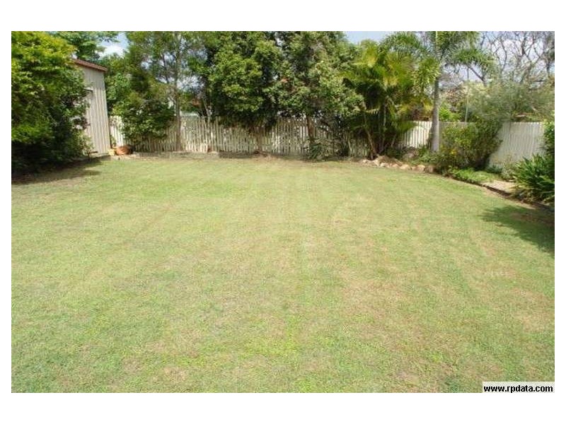 15 Gorban Street, Holland Park QLD 4121