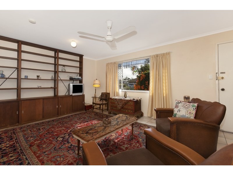 100 Sunderland Drive, Banksia Beach QLD 4507