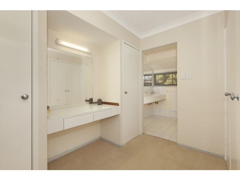 1 Conebush Crescent, Bellbowrie QLD 4070