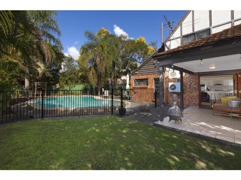 1 Conebush Crescent, Bellbowrie QLD 4070
