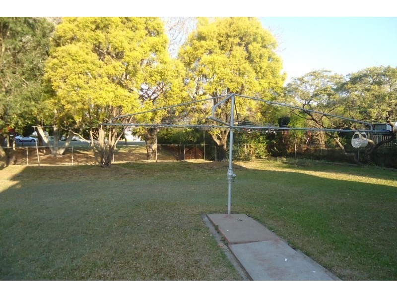 52 Richmond Street, Gordon Park QLD 4031