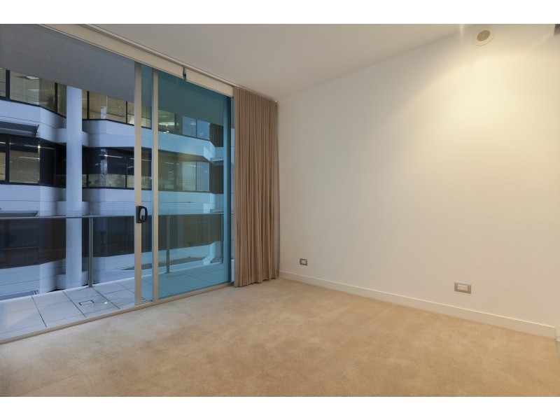 Unit 16/205 Coronation Drive, Milton QLD 4064