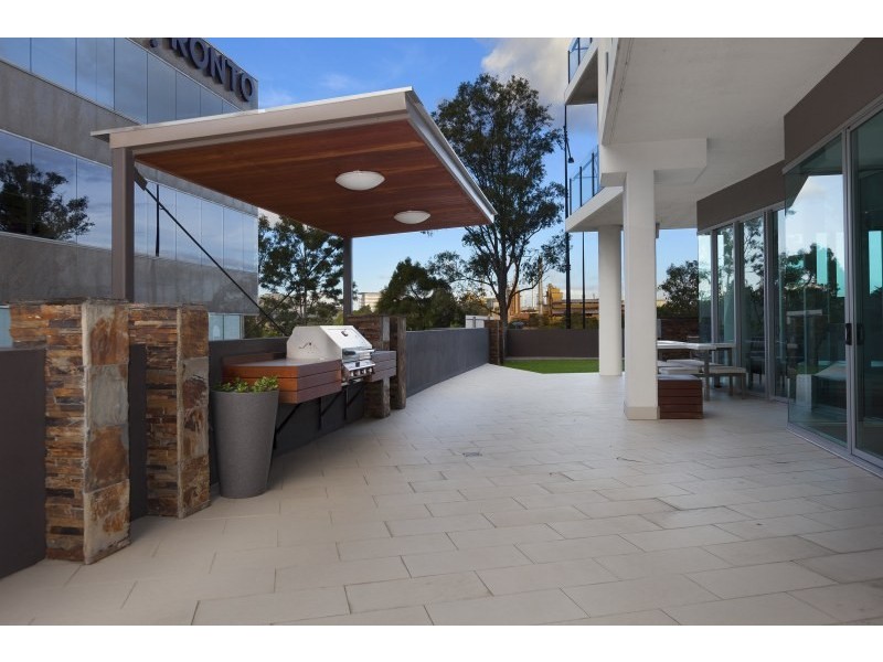 Unit 16/205 Coronation Drive, Milton QLD 4064