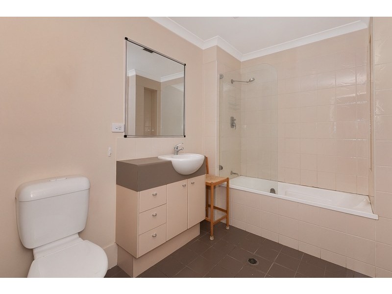 Unit 7/442 Main Street, Kangaroo Point QLD 4169