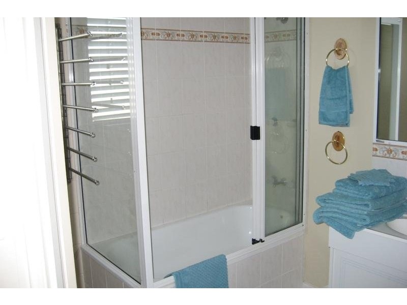 Unit 2/17 Rose Street, North Ward QLD 4810