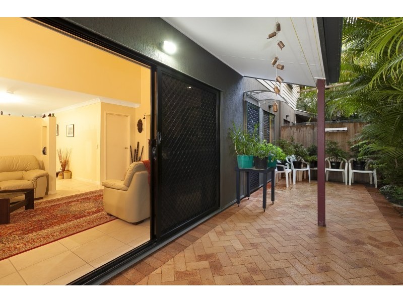Unit 4/10 Shamrock Street, Gordon Park QLD 4031