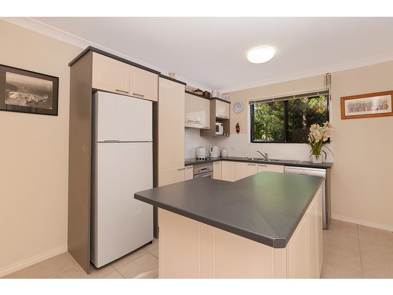 Unit 4/10 Shamrock Street, Gordon Park QLD 4031
