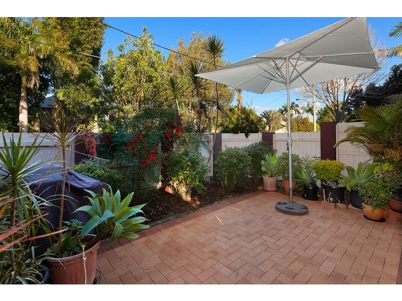 Unit 4/10 Shamrock Street, Gordon Park QLD 4031