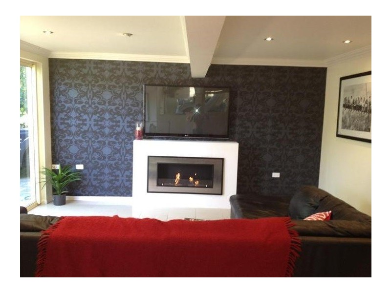 51 Dumbarton Drive, Kenmore QLD 4069