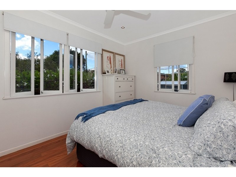 15 Almora Street, Wooloowin QLD 4030