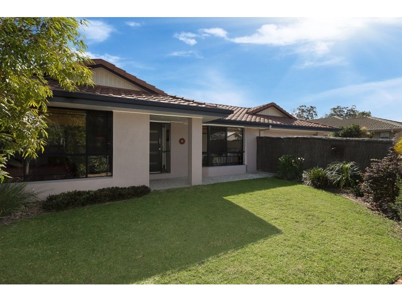 8 Haase Place, Bellbowrie QLD 4070