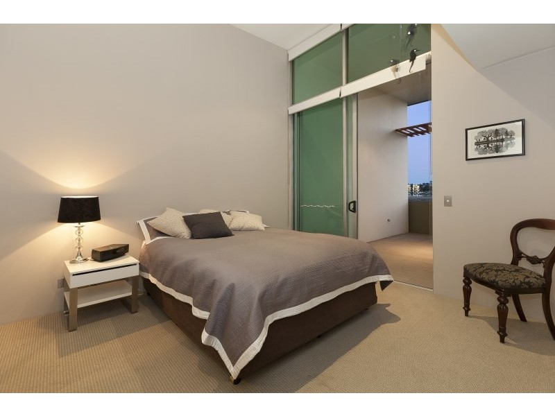 20 Newstead Terrace, Newstead QLD 4006