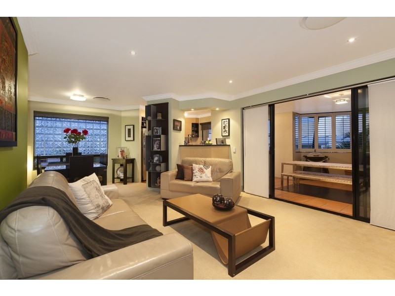 Unit 77/163 Sydney Street, New Farm QLD 4005