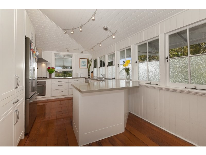 43 Oakwal Terrace, Windsor QLD 4030