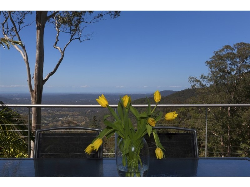 16 Benson Lane, Mount Nebo QLD 4520