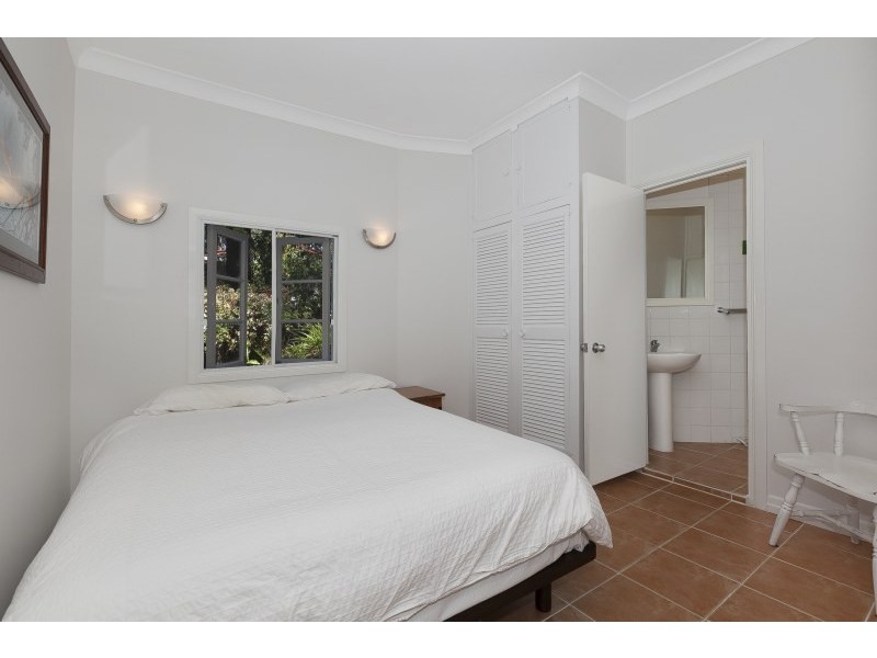 16 Benson Lane, Mount Nebo QLD 4520