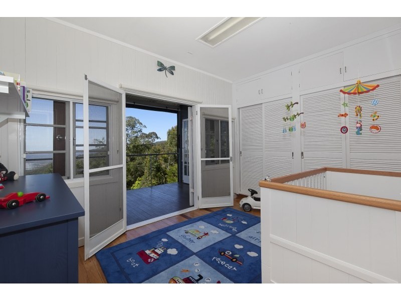 16 Benson Lane, Mount Nebo QLD 4520