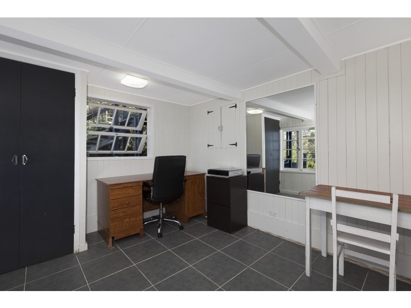 16 Benson Lane, Mount Nebo QLD 4520