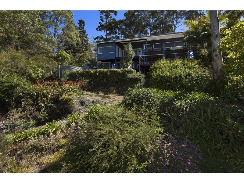 16 Benson Lane, Mount Nebo QLD 4520