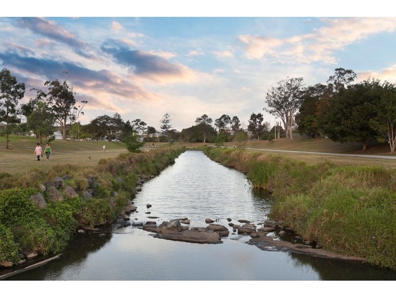 9 Tindal Street, Gordon Park QLD 4031